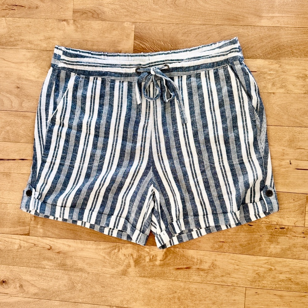 Per Se Women's Linen Blend Striped Shorts - Blue / White - Size Large